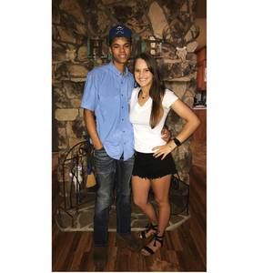 Meet your Posher, Haley nicole